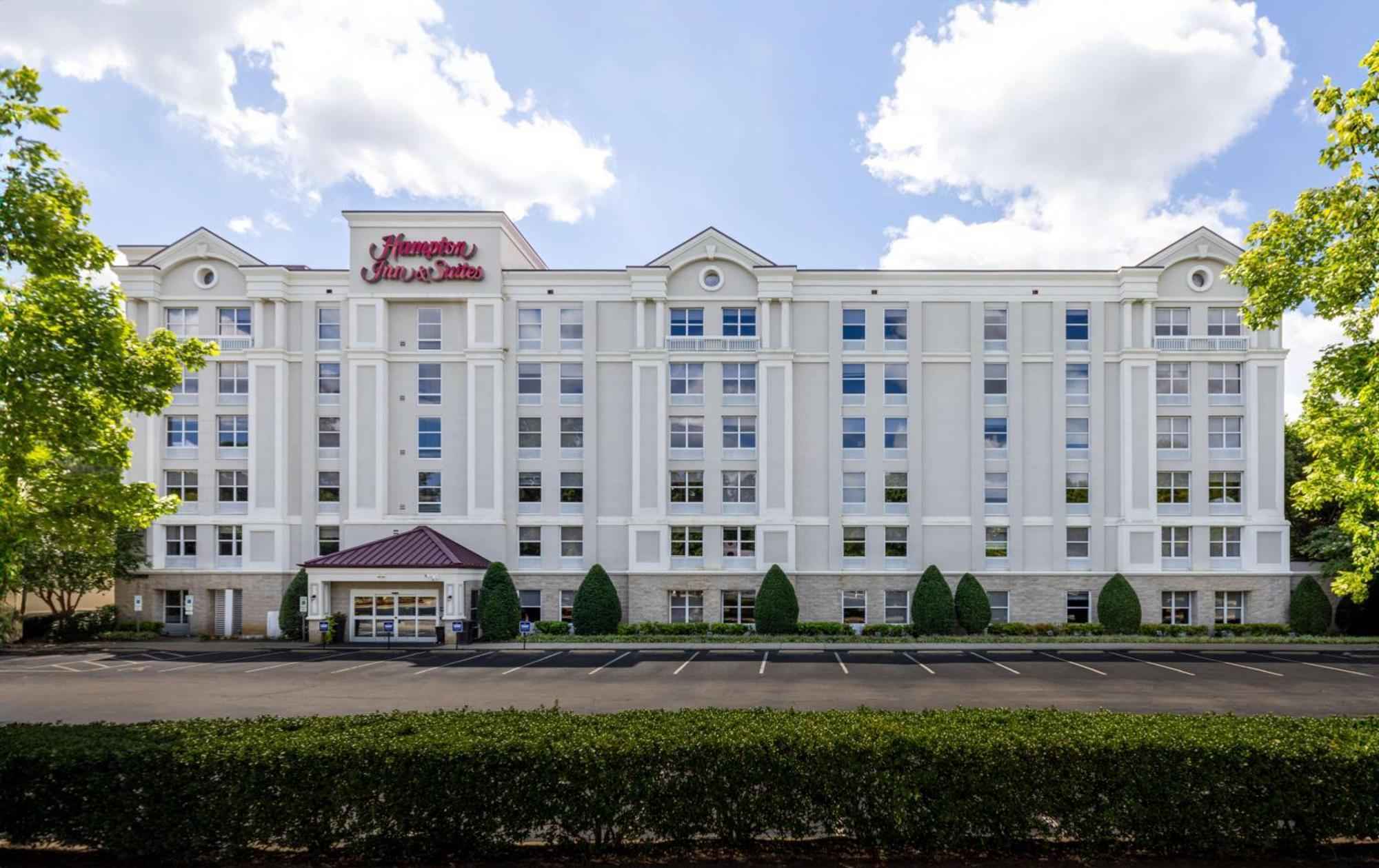 Hampton Inn & Suites Raleigh Cary Lenovo Center Exterior foto